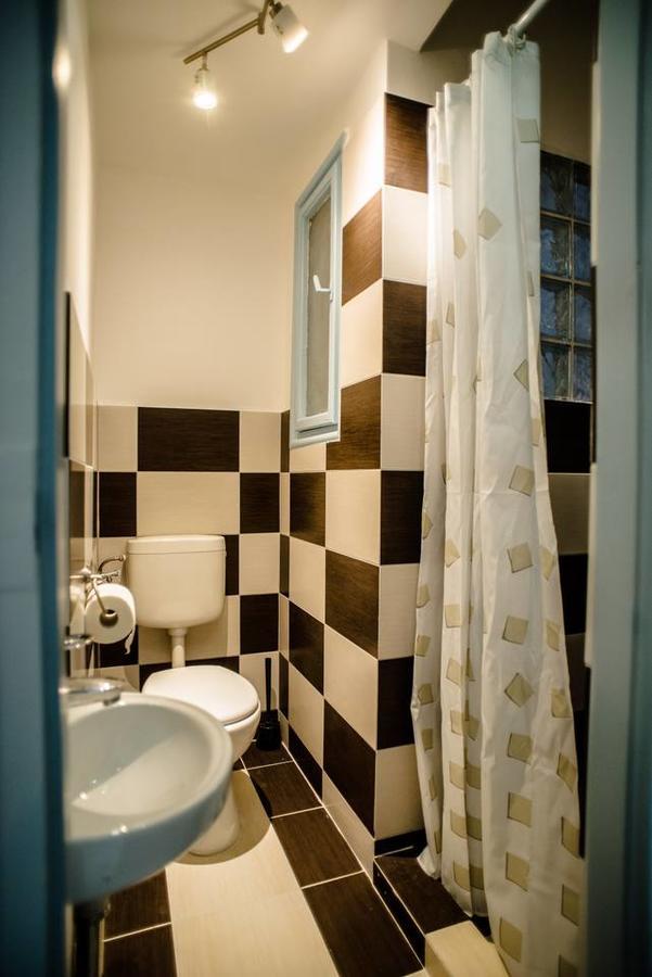 Central New Home With 3 Bedrooms, A/C And Balcony 부다페스트 외부 사진