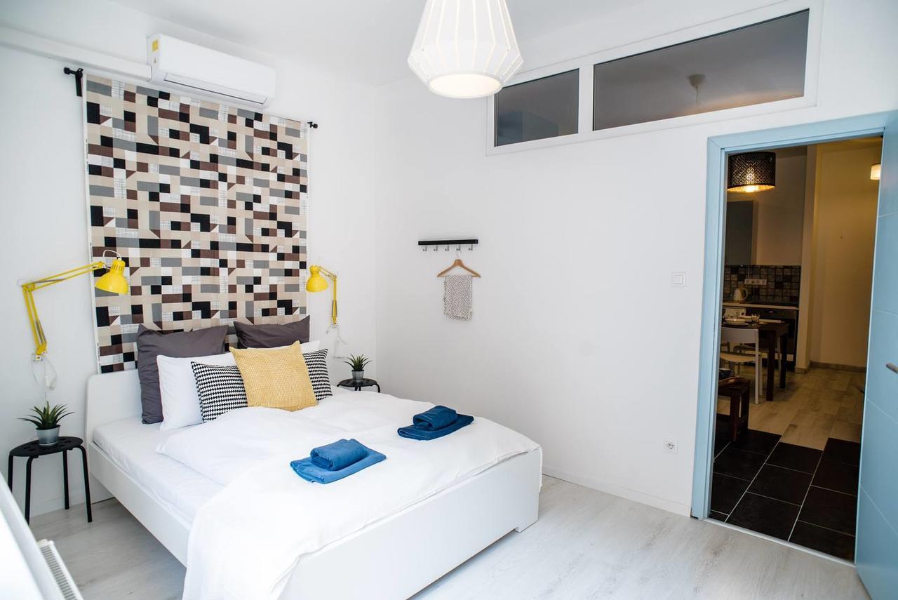 Central New Home With 3 Bedrooms, A/C And Balcony 부다페스트 외부 사진