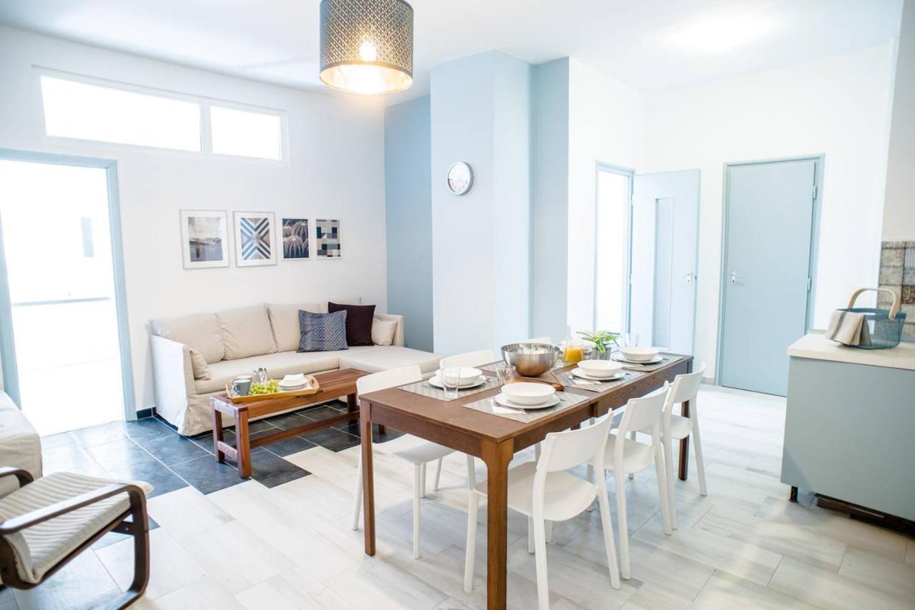 Central New Home With 3 Bedrooms, A/C And Balcony 부다페스트 외부 사진